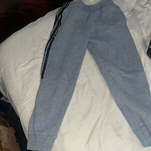 Boys Adidas sweats 10-12